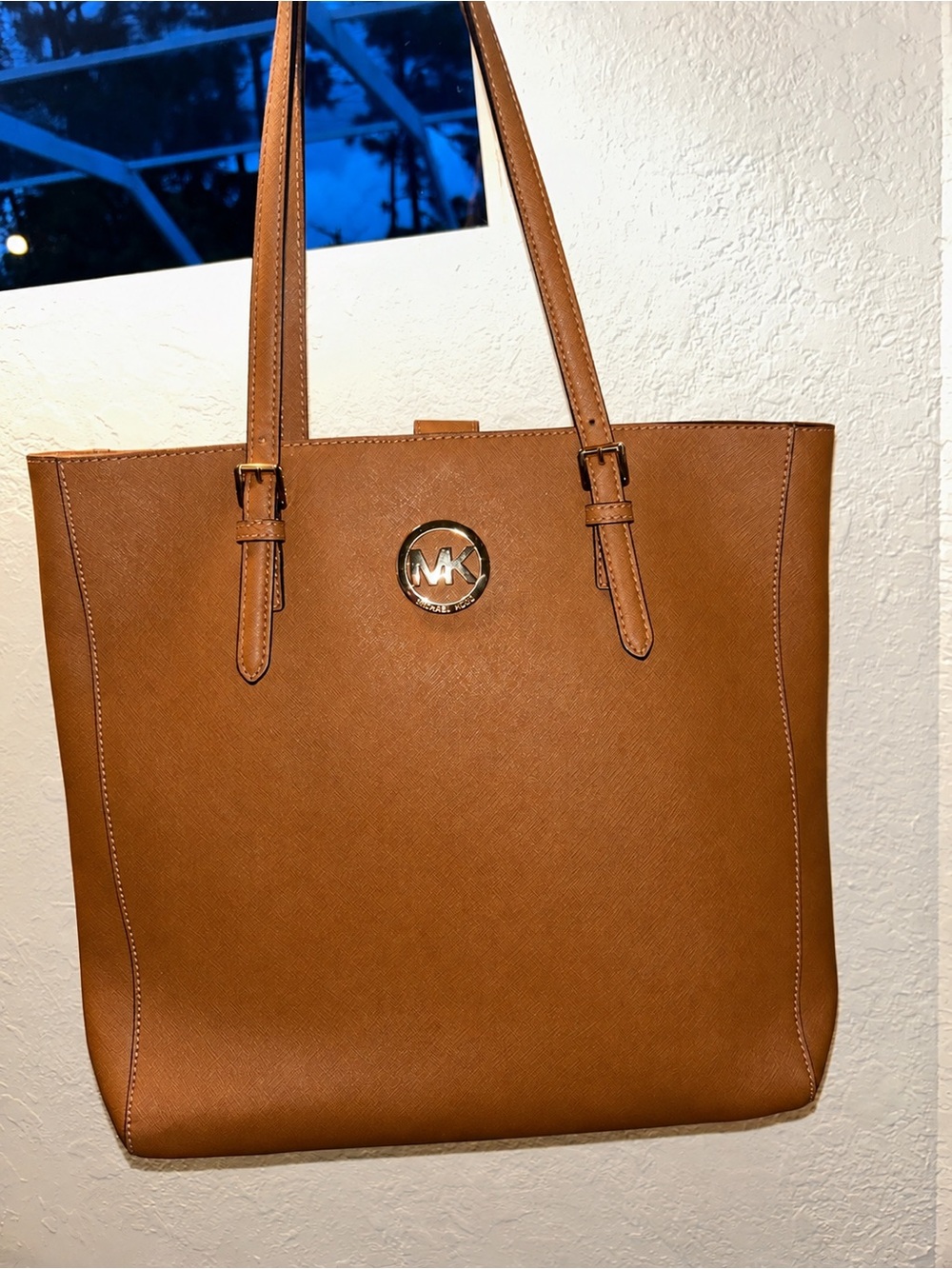 Authentic Michael Kors Jet Set Travel Large Saffiano North/South Tote - Luggage